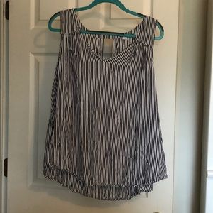 old navy tank top